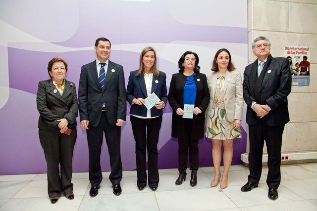 La campaña «Hay Salida» contra la violencia de género se amplía al ámbito de la farmacia