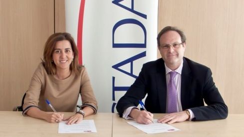 La V Beca STADA-SEFAC de investigación en atención farmacéutica premiará el mejor proyecto de servicios profesionales farmacéuticos en farmacia comunitaria