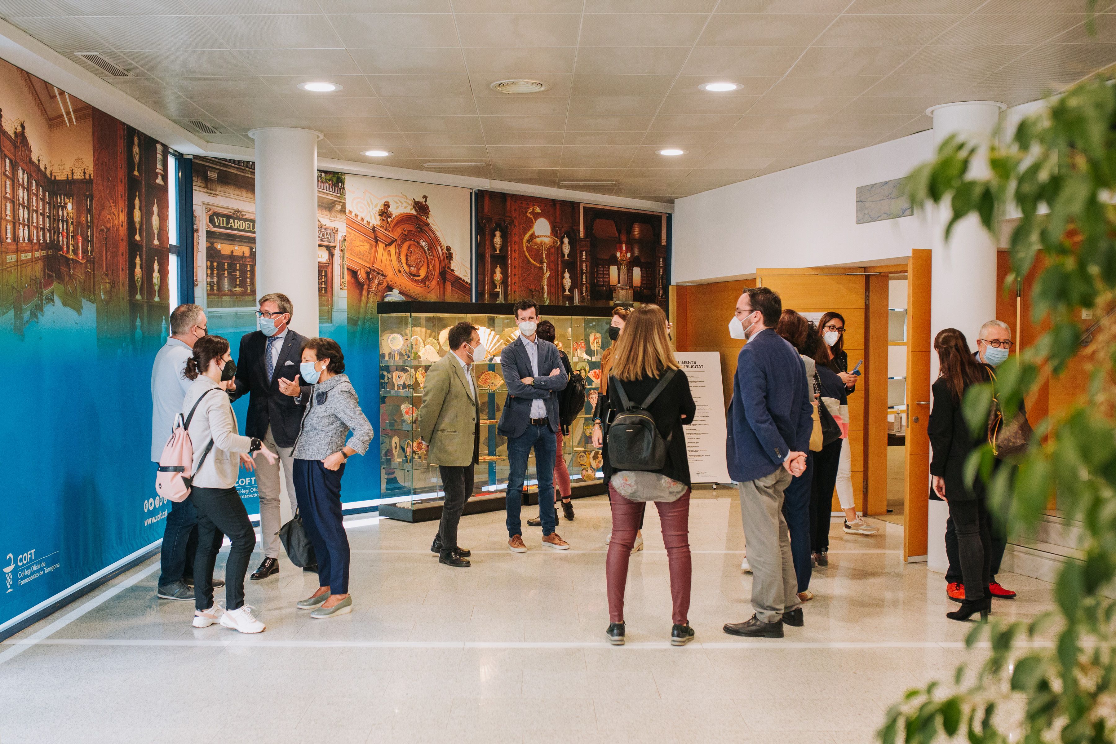 Exposición de Concòrdia Farmacèutica en el COF de Tarragona
