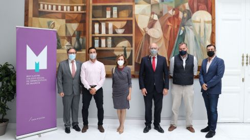 Convenio de colaboración en FARVAL-FEFE Valencia y el MICOF