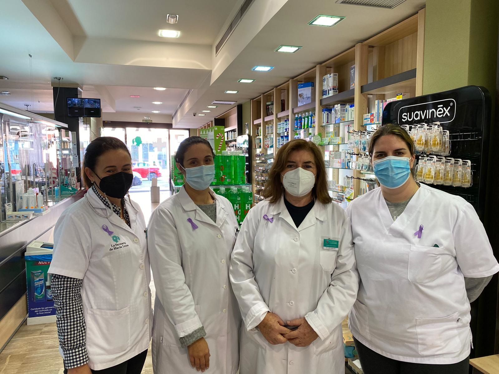 Farmacéuticas con el lazo morado