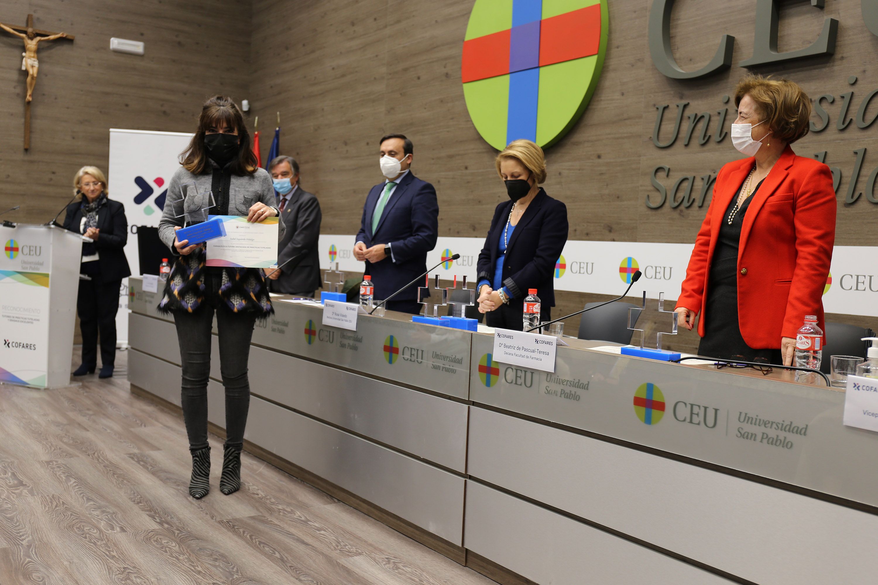 Acto de reconocimiento a los farmacéuticos Tutores de Prácticas Tuteladas Acto de reconocimiento a los farmacéuticos Tutores de Prácticas Tuteladas