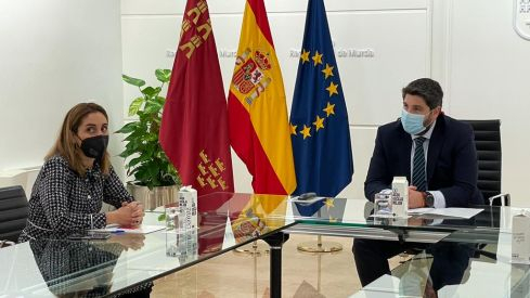 Paula Payá y Fernando Lopez Miras