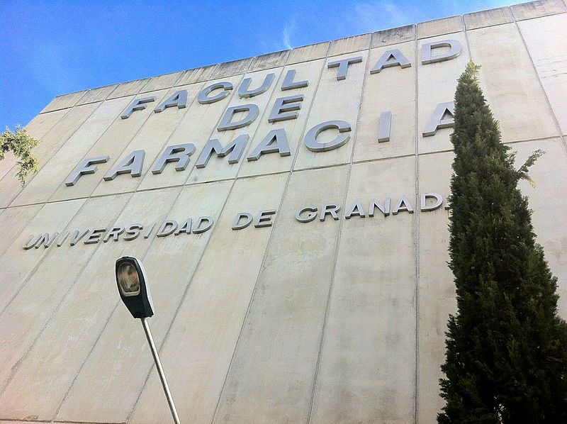Facultad de Farmacia Universidad de Granada
