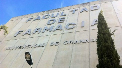 Facultad de Farmacia Universidad de Granada