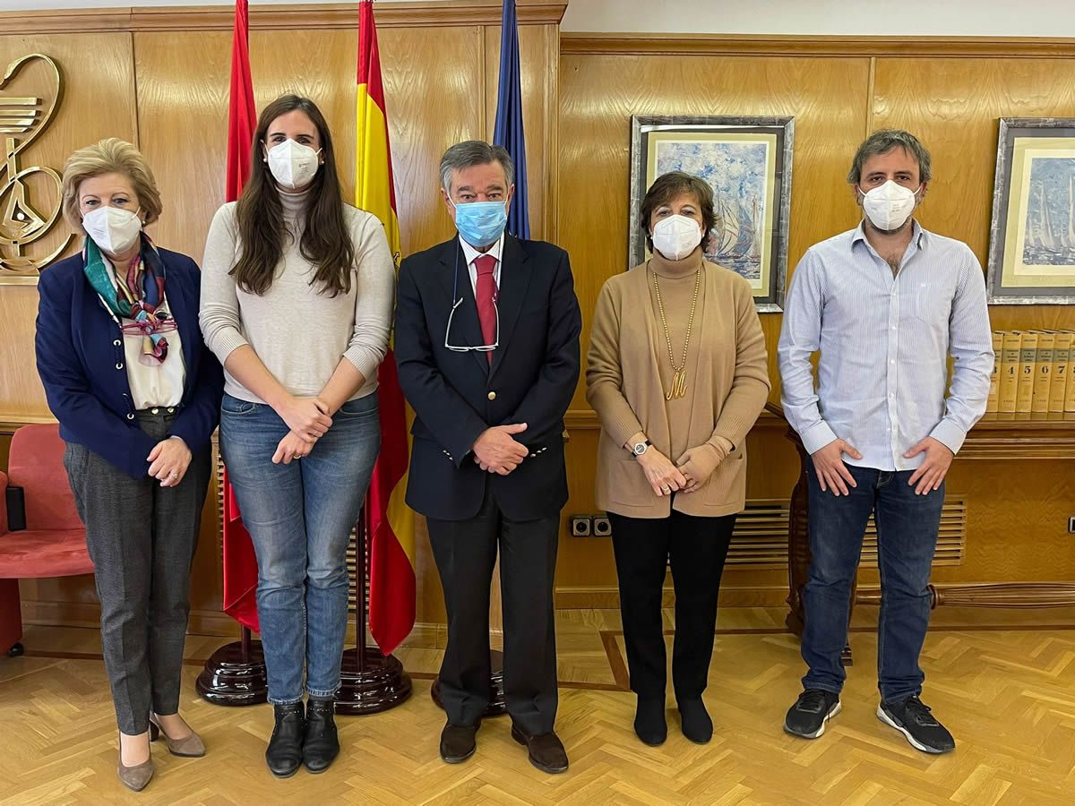 Mercedes González Gomis, Isabel Campos del Portillo, Luis González Díez, Remedios Piñol Carrió y Miguel Trullén Sáez