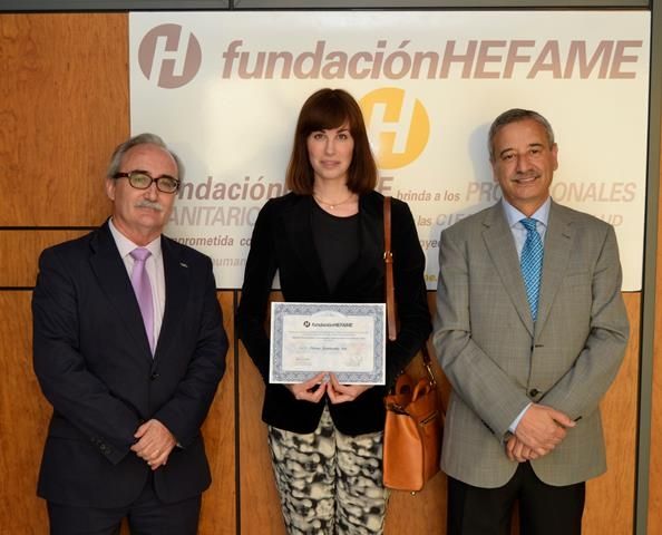 Paloma Gastelurrutia recibe el premio de la Fundación Hefame a tesis doctorales Paloma Gastelurrutia recibe el premio de la Fundación Hefame a tesis doctorales