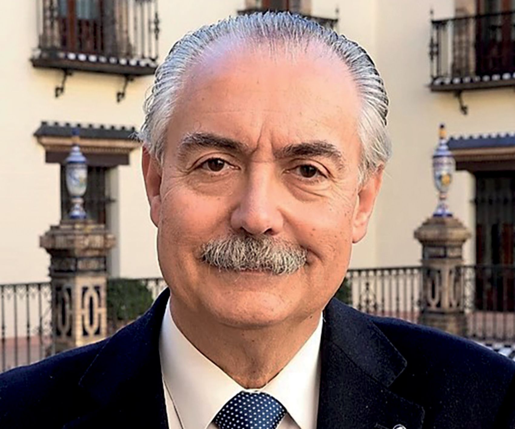12 EF 610   OPINION   con firma Antonio Maria Rabasco