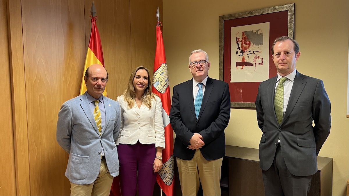 Jesús García-Cruces, Matilde Sánchez Reyes, Francisco Javier Vadillo y Miguel Valdés