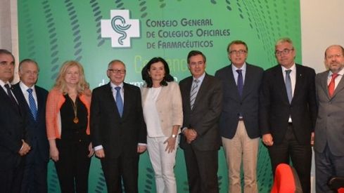 La farmacia comunitaria apuesta por reforzar su papel asistencial con los pacientes dentro del Sistema Nacional de Salud La farmacia comunitaria apuesta por reforzar su papel asistencial con los pacientes dentro del Sistema Nacional de Salud