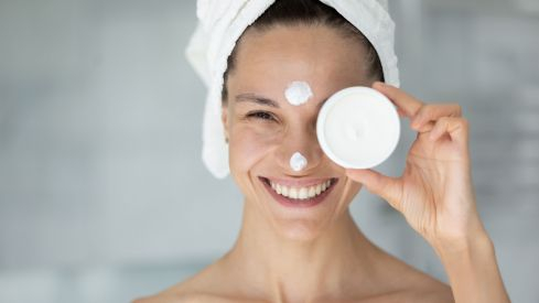 Siete de cada diez europeos consideran que los productos cosméticos y de cuidado personal repercuten directamente en su calidad de vida y autoestima