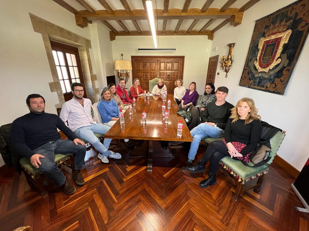 Foto de familia tras la reunión