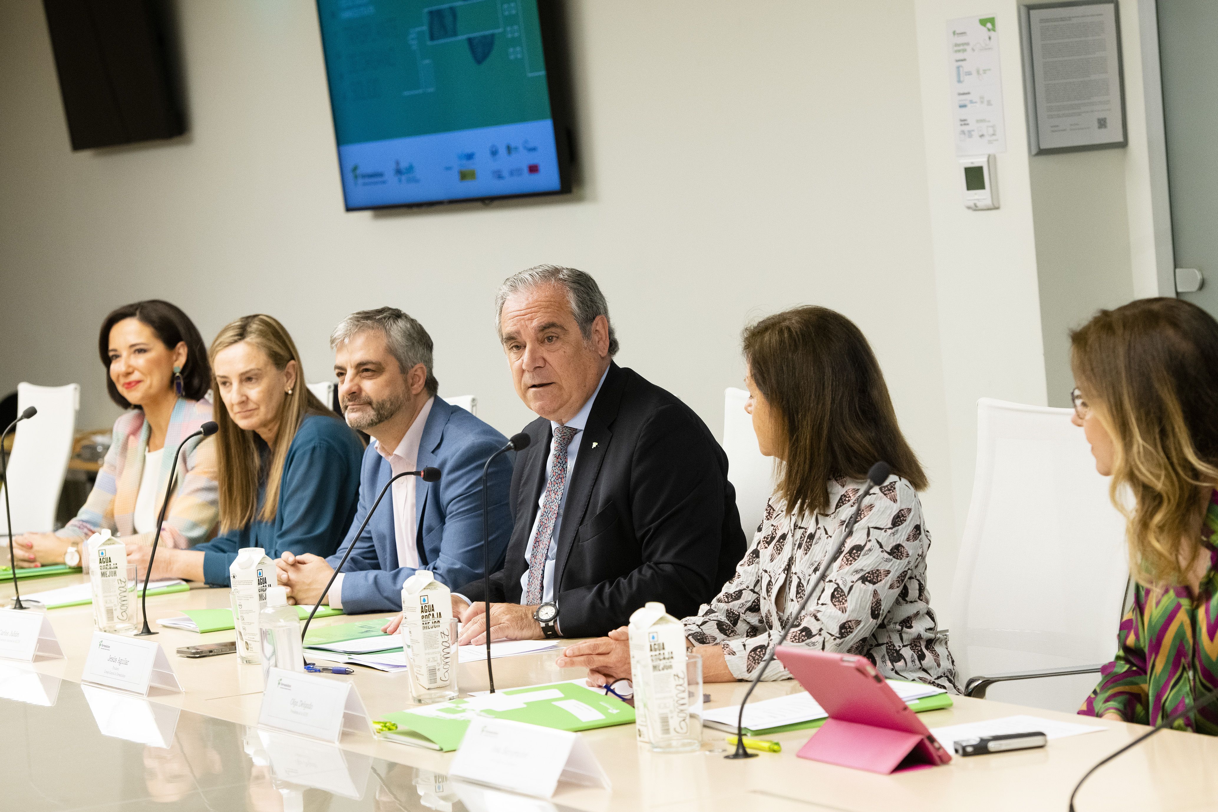 Un momento de la rueda de prensa
