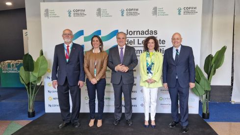 Los presidentes de los cuatro colegios junto a Jesús Aguilar, presidente del Consejo General de Farmacéuticos