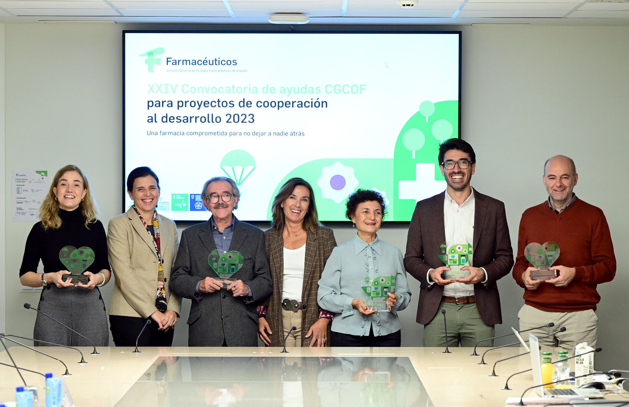 Representantes de los proyectos beneficiarios de las ayudas del CGCOF.