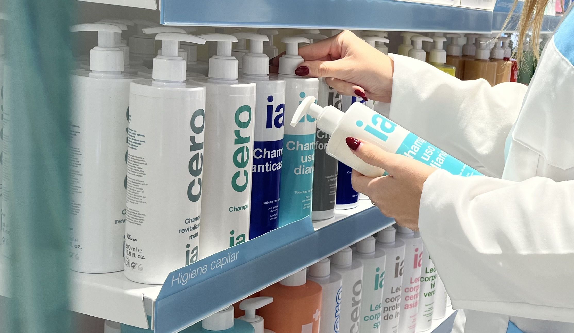 La gama capilar de 'ia' lidera el ranking nacional de marcas exclusivas de farmacia