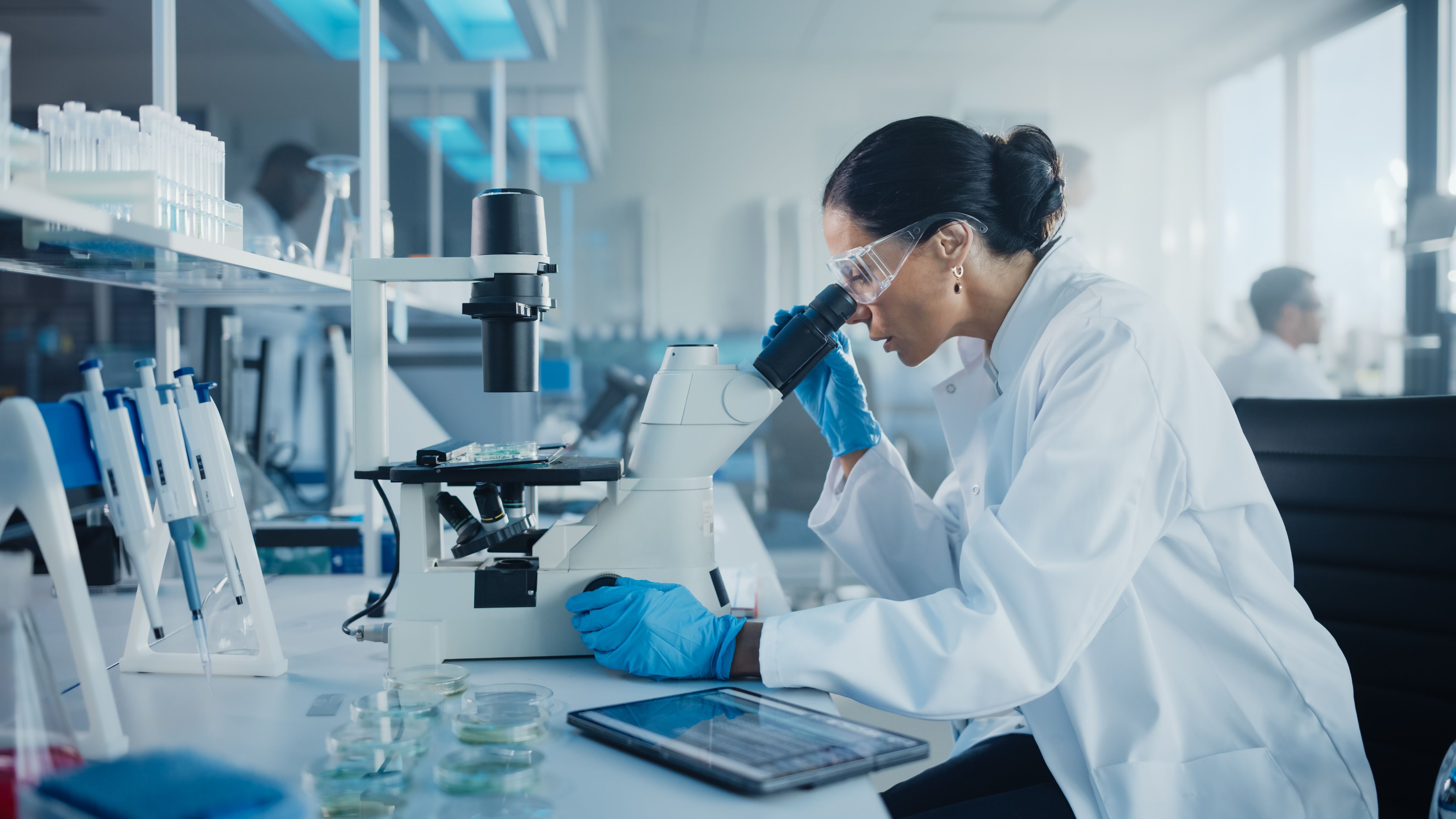 El Colegio de Farmacéuticos de Madrid lanza ‘COFM-Lab’ con el objetivo de fomentar la labor asistencial