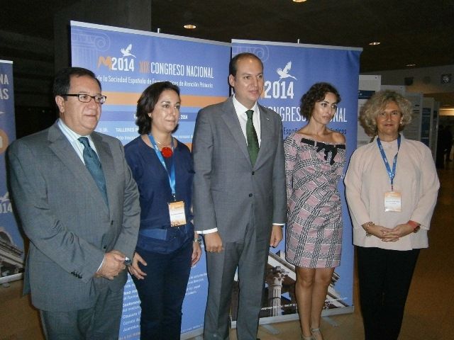 Arantxa Catalán: «Una buena gestión y un buen uso de los medicamentos evita ingresos hospitalarios y polimedicación»