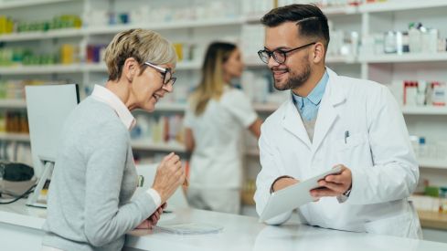 Los españoles son los europeos que más confiaron en sus farmacéuticos en 2023