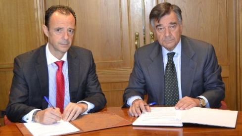El COF de Madrid y FREMAP firman un convenio de colaboración El COF de Madrid y FREMAP firman un convenio de colaboración