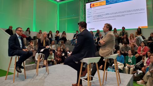 Jornada "El día después de la farmacia" de Arquia Banca en Infarma Madrid 2024.