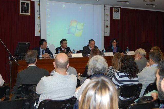 Comienzan las clases del Grado en Óptica para farmacéuticos en la Universidad CEU Cardenal Herrera