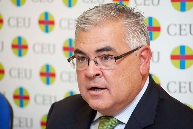 El catedrático del CEU Gregorio Varela, premiado por su trayectoria investigadora en Nutrición El catedrático del CEU Gregorio Varela, premiado por su trayectoria investigadora en Nutrición
