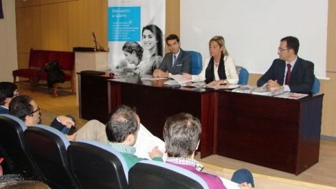 CEU y Farmanova lanzan un programa formativo de alta dirección para farmacéuticos CEU y Farmanova lanzan un programa formativo de alta dirección para farmacéuticos