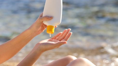 La mayor concienciación sobre los peligros del sol mantiene al alza la demanda de protectores solares