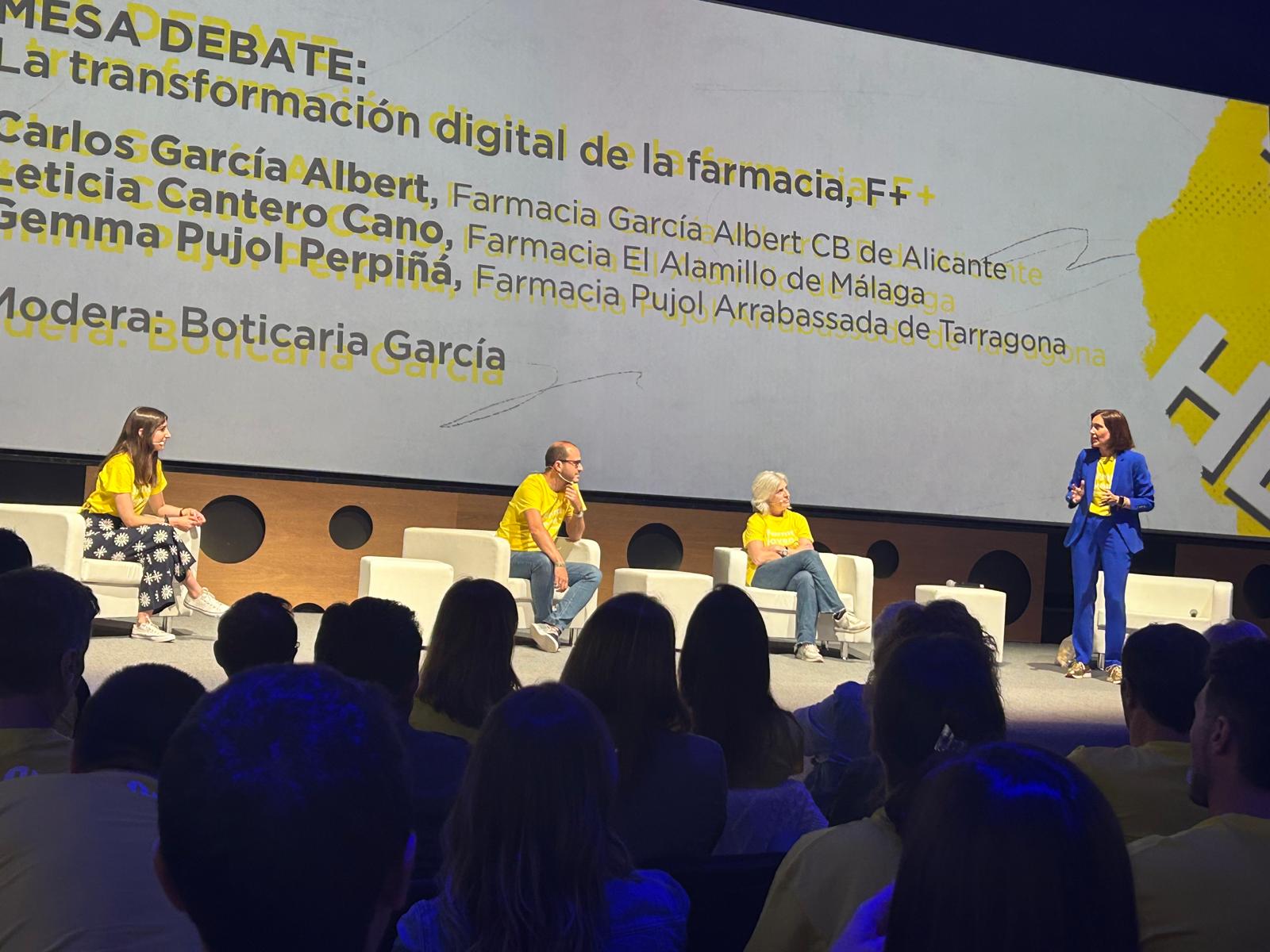 La Boticaria García fue la encargada de cerrar el encuentro Farmajoven 2024.