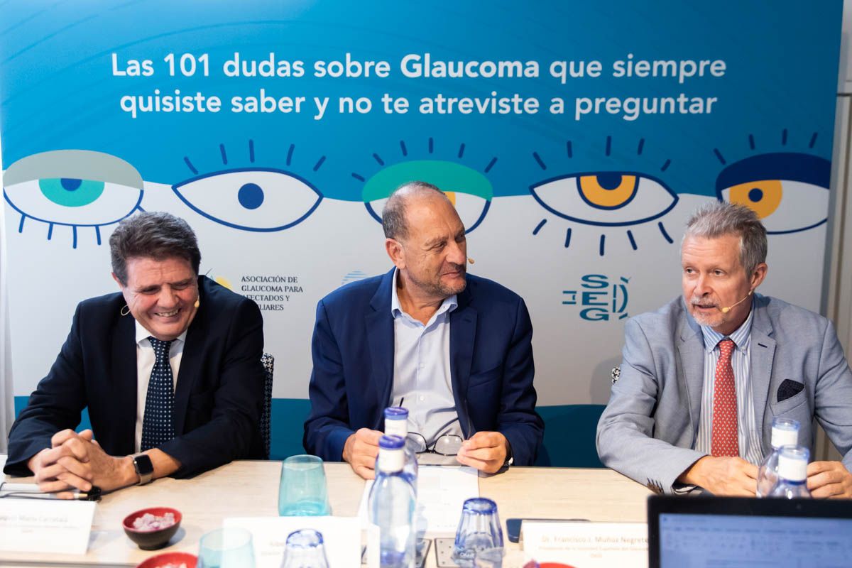 Joaquín María Carratalá, Alberto Bueno y el Dr. Francisco J. Muñoz Negrete 