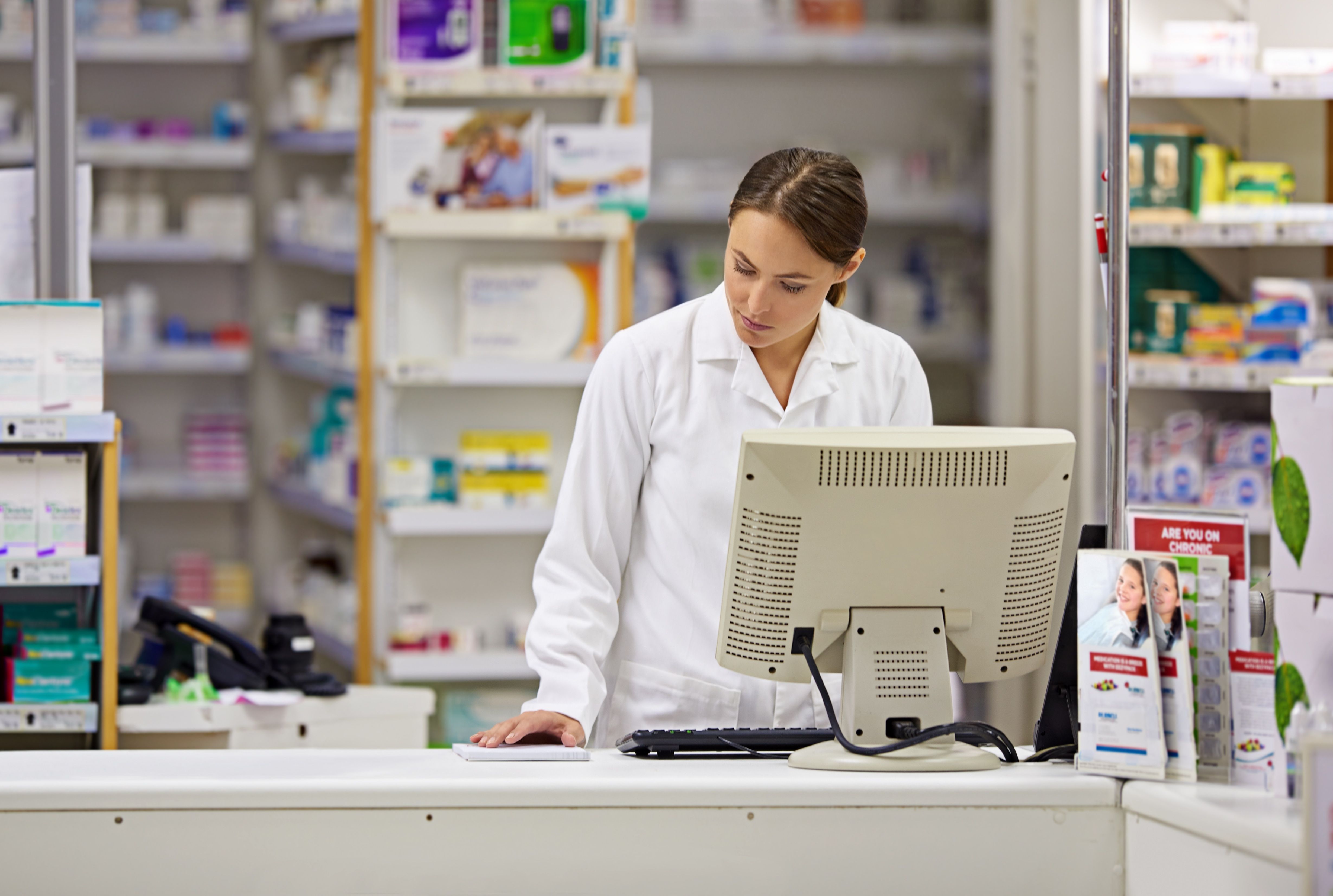 Sanidad creará un nuevo documento de consenso para actualizar la labor de la farmacia comunitaria