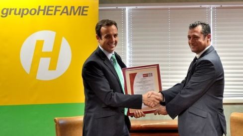 Grupo Hefame recibe una nueva certificación a su Gestión