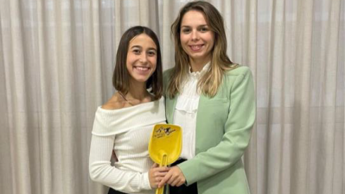 Natalia Bascones y Ana María Mitroi. Natalia Bascones y Ana María Mitroi.