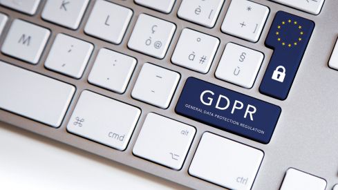 Protección de datos en la farmacia online