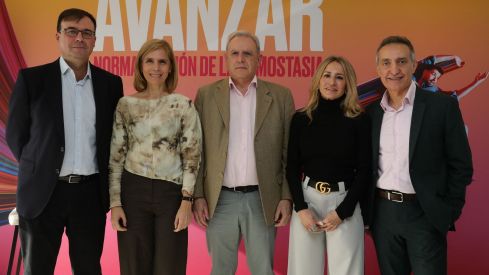 De izq. a dcha.: Santiago Bonanad, María Teresa Álvarez Román, José Antonio Romero, Beatriz Perales y José Luis Justicia. 