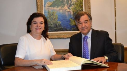 Carmen Peña visitó la sede del COF de Madrid Carmen Peña visitó la sede del COF de Madrid