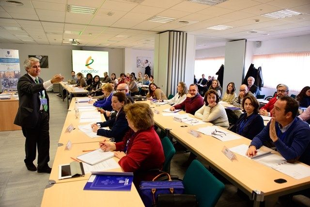 Inaugurada la III Edición del Curso Superior en Dirección de Oficinas de Farmacia