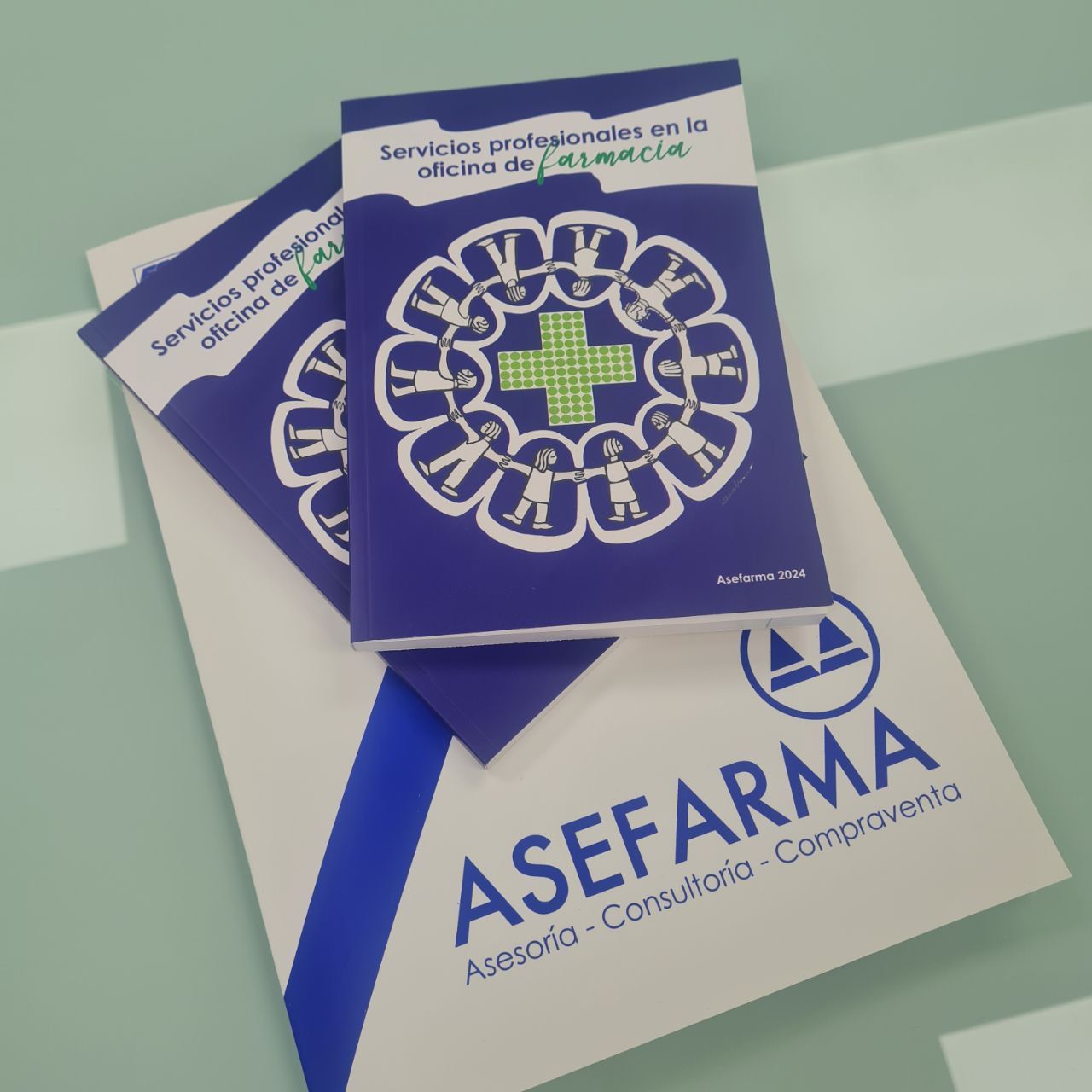 Asefarma recoge en un libro los principales servicios profesionales en la oficina de farmacia