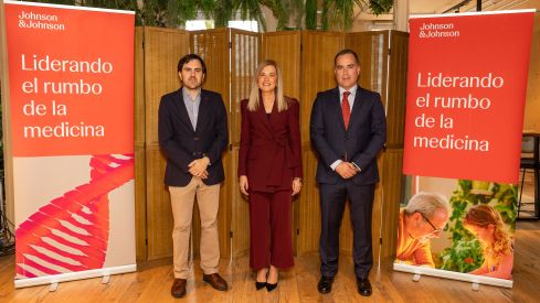 Vicente Escudero, María Victoria Mateos y David Beas