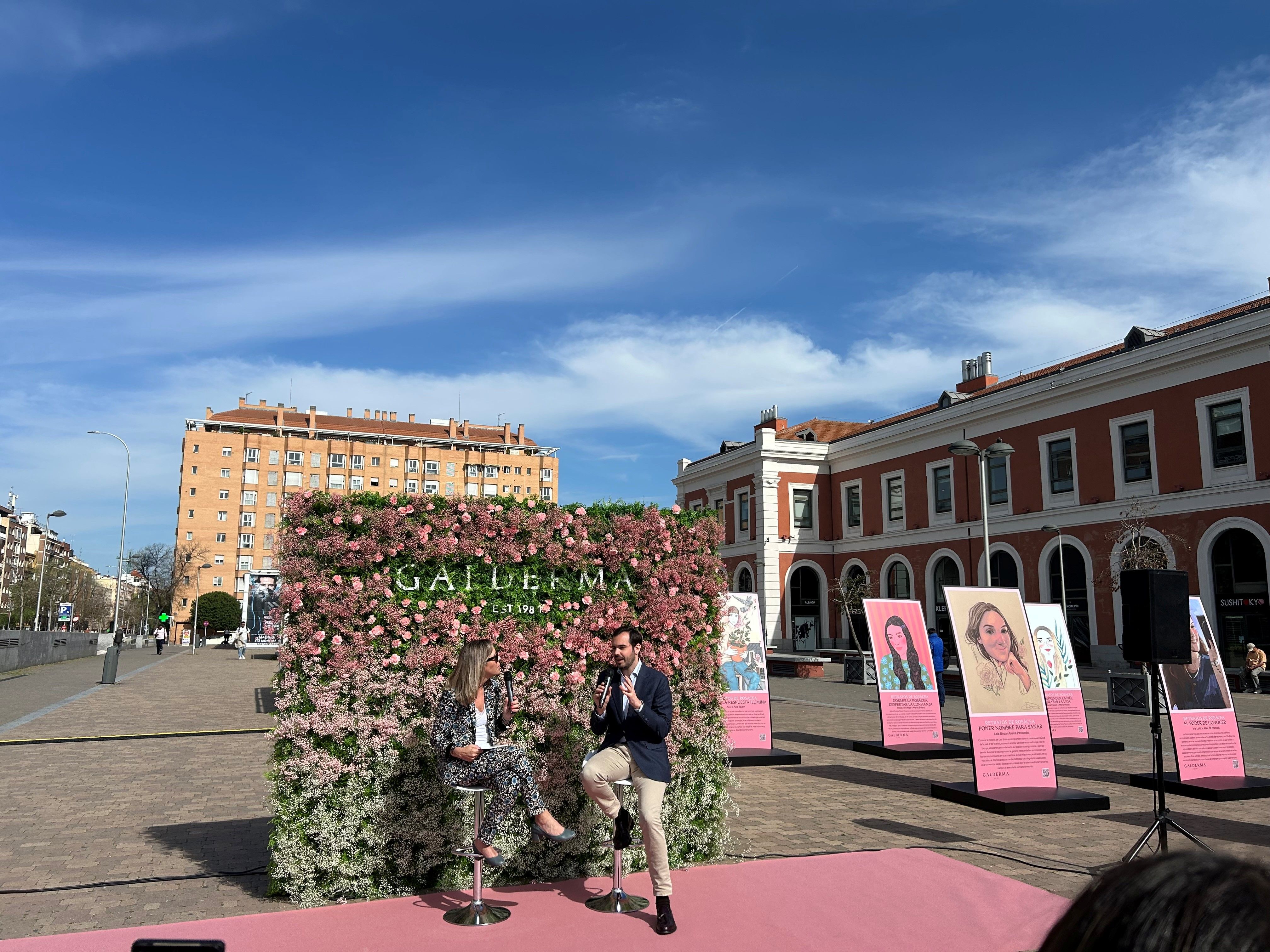 un momento de la presentación de "Retratos de Rosácea"