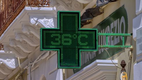 Frente al calor extremo, tu farmacia te cuida
