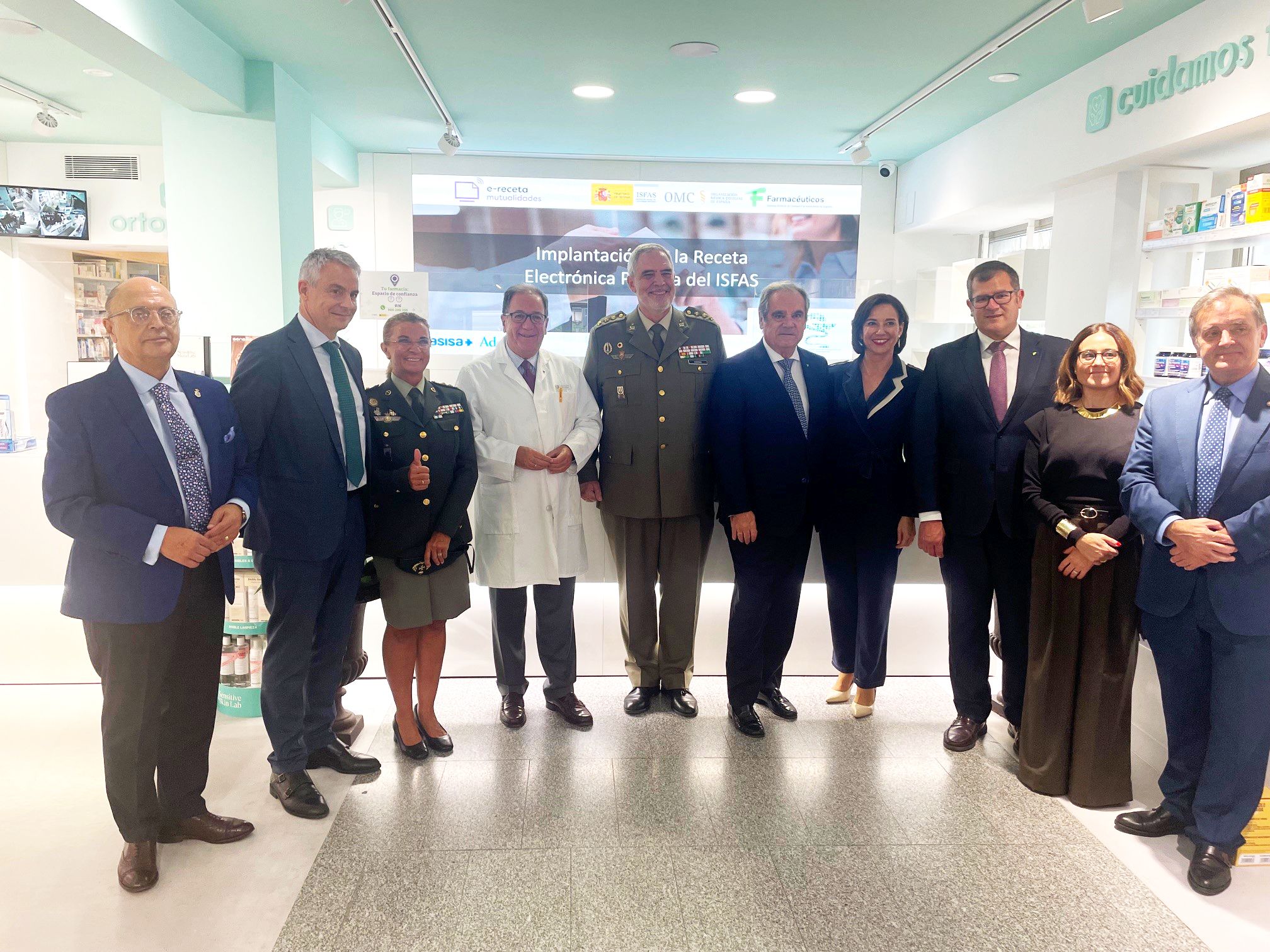 ISFAS y el Consejo General de Farmacéuticos ponen en marcha en Extremadura la receta electrónica concertada