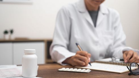 Qué revela el Benchmarking Farma 2025: las nuevas prioridades de las farmacias en cuanto a suministro, sostenibilidad y digitalización