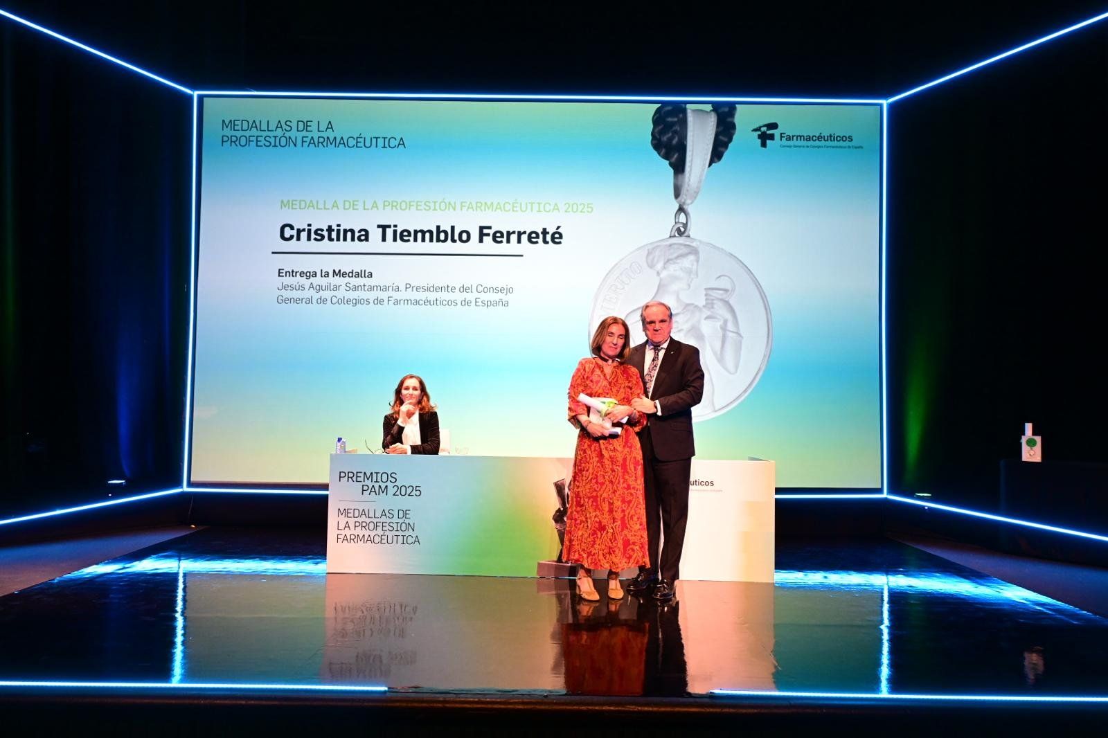 Cristina Tiemblo Cristina Tiemblo