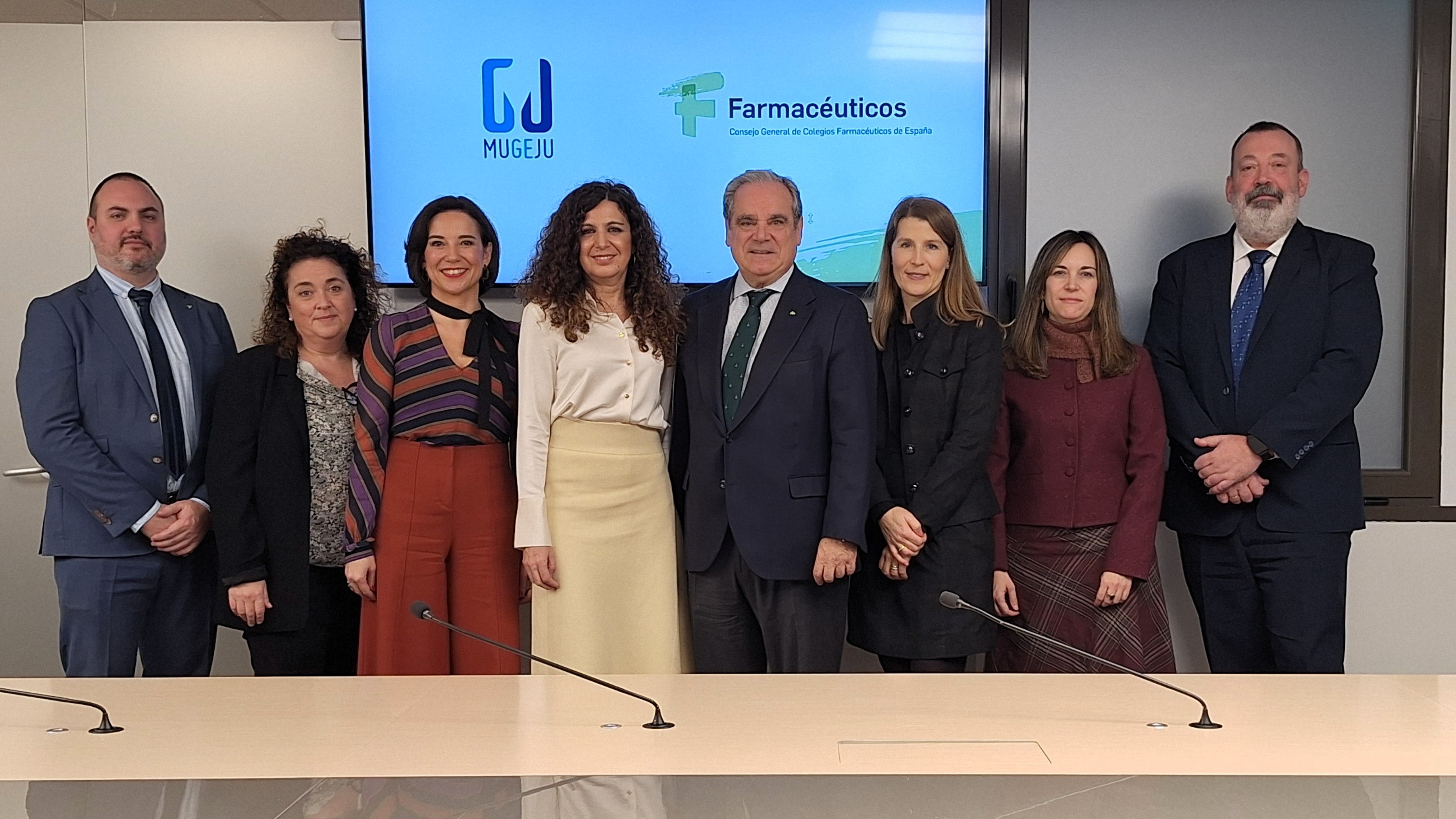 MUGEJU y Farmacéuticos aseguran prestación farmacéutica a 90.000 mutualistas (2026-2029)