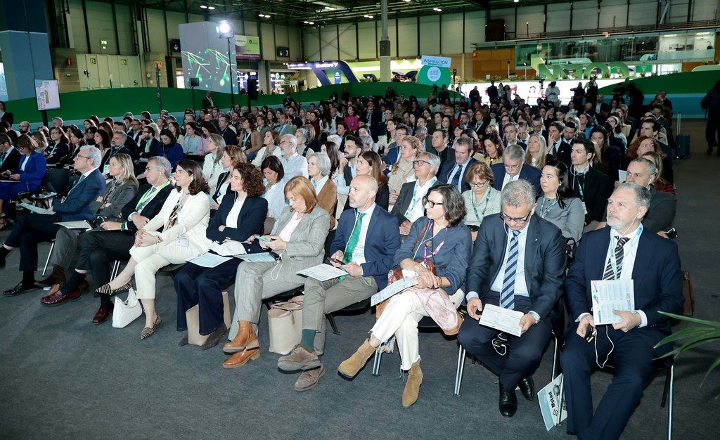 La evidencia científica confirma que las farmacias aportan más salud, cohesión y sostenibilidad a los sistemas sanitarios