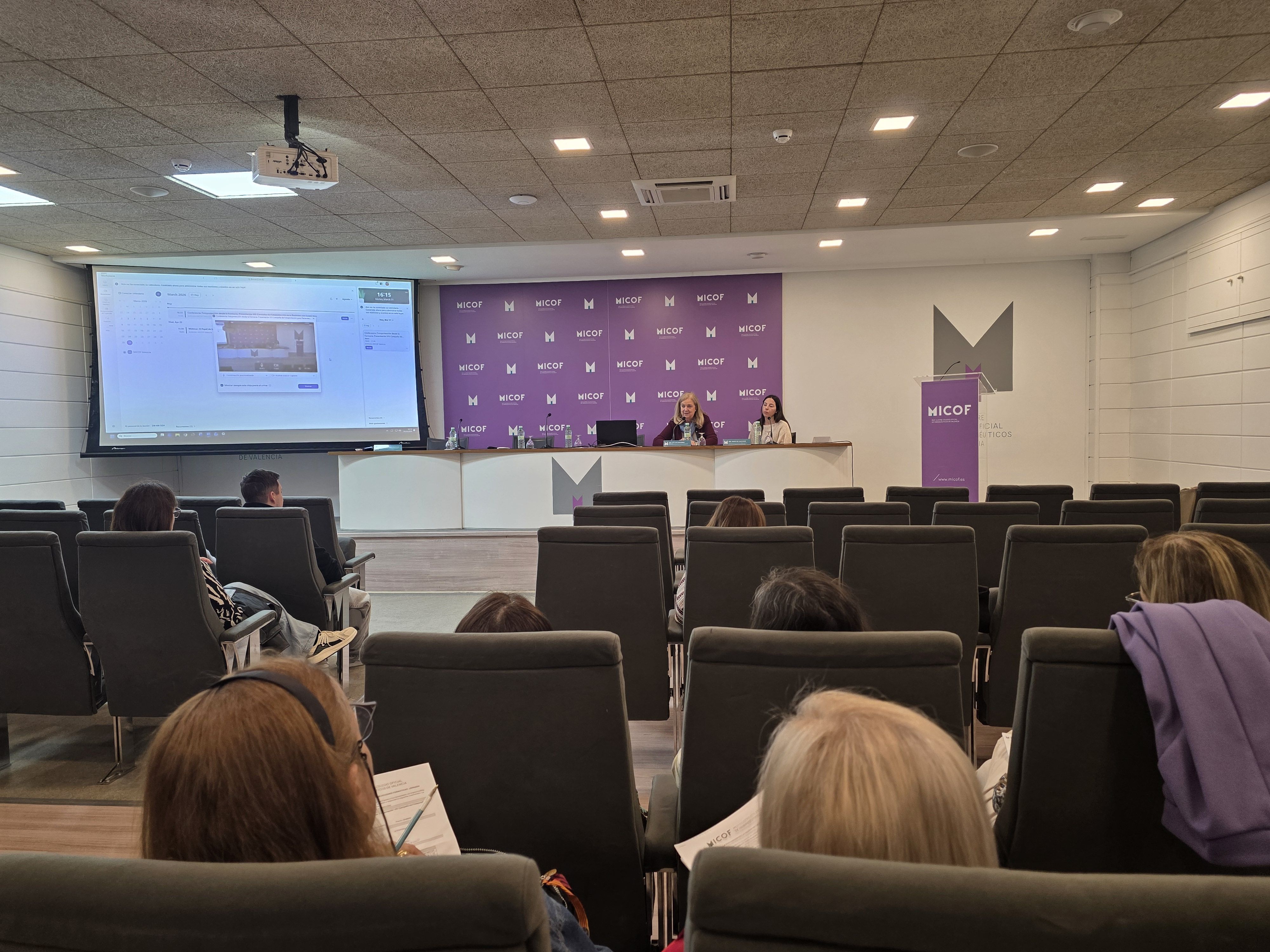 Farmacias valencianas impulsan la VIII Campaña de Fotoprotección para pacientes con lupus