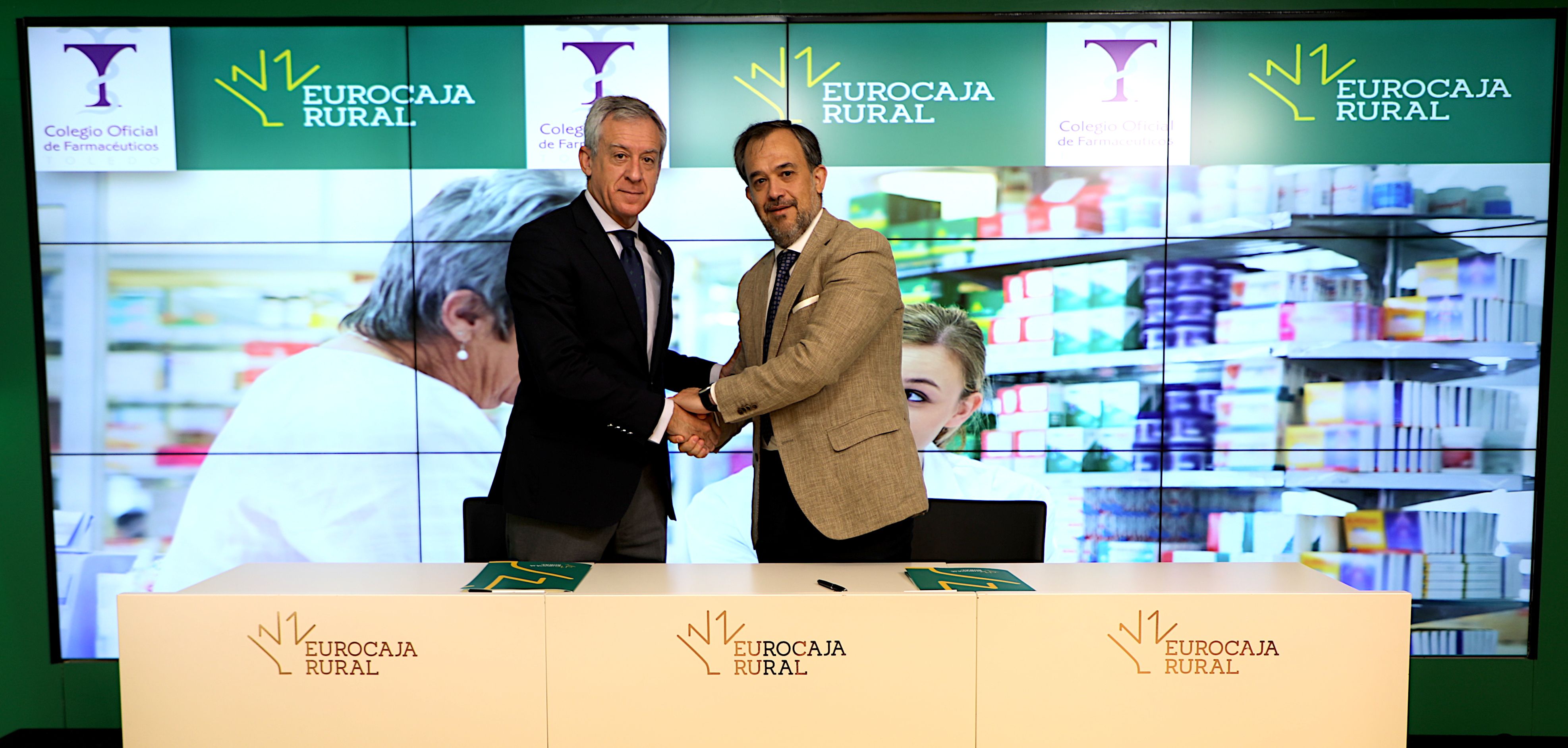 Eurocaja Rural impulsa el sector farmacéutico de Toledo con una inyección de 100 millones de euros