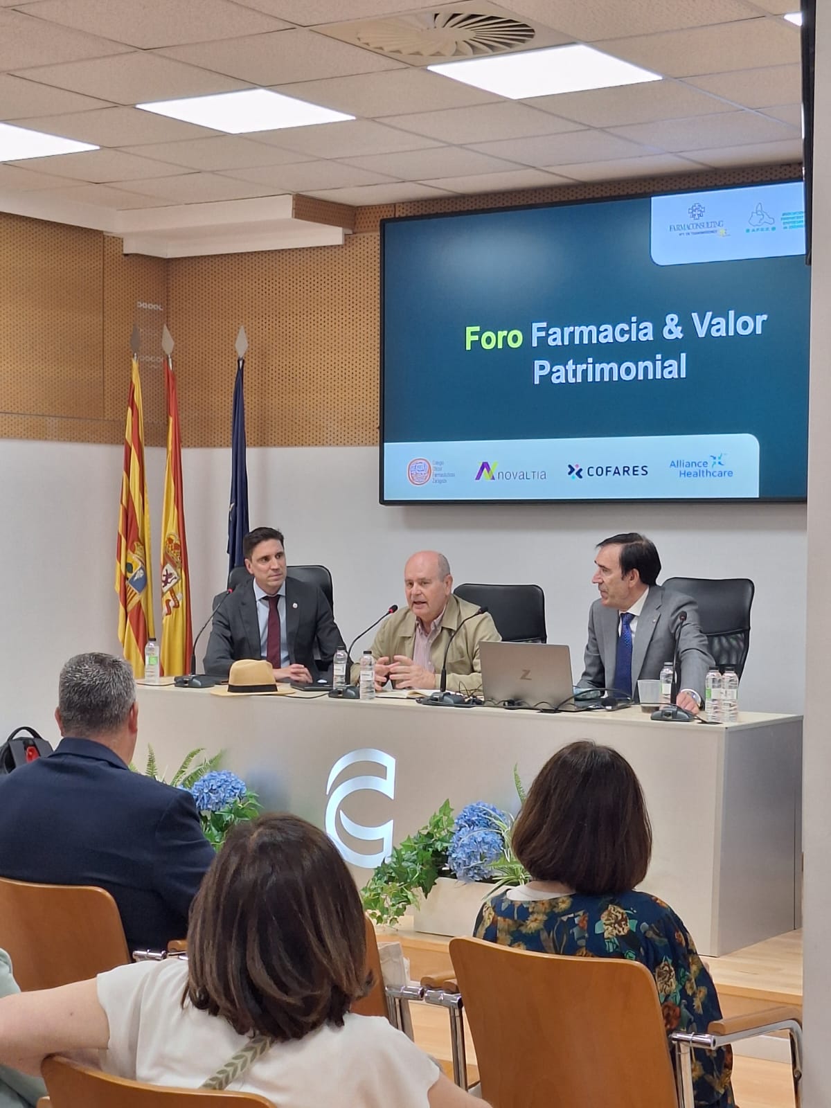 Farmaconsulting reúne en Zaragoza a los principales agentes del sector para analizar el futuro de la farmacia